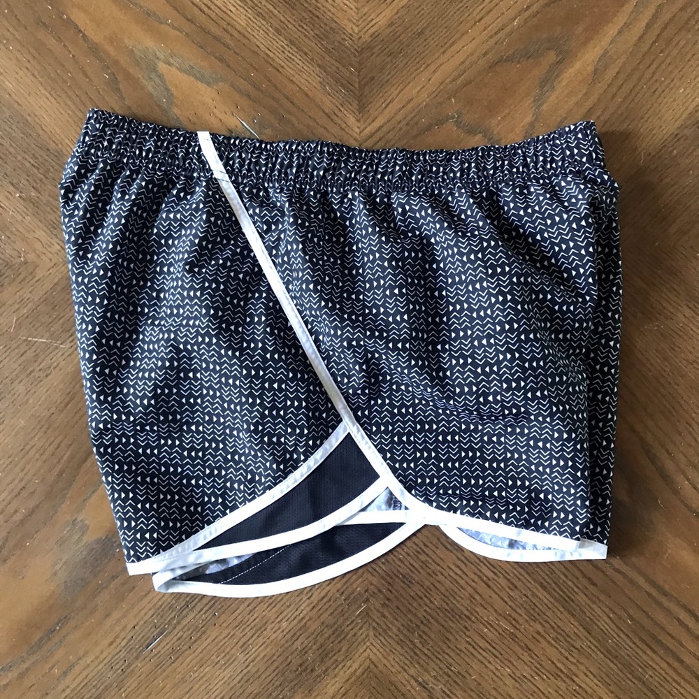 Xersion shorts